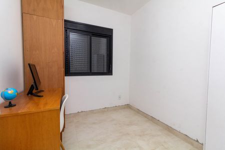 Apartamento à venda com 68m², 3 quartos e 1 vagaQuarto 2