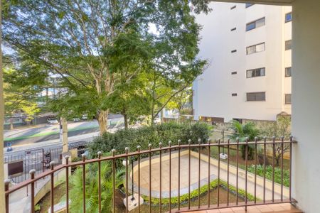 Apartamento à venda com 62m², 2 quartos e 1 vagaVaranda