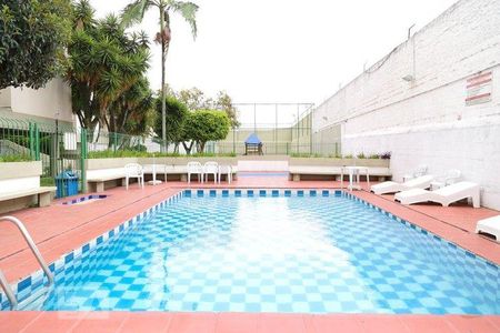 Apartamento à venda com 81m², 3 quartos e 1 vagaÁrea comum - Piscina