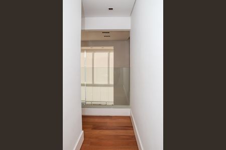 Apartamento à venda com 310m², 4 quartos e 4 vagasCorredor