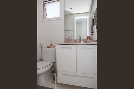 Apartamento à venda com 310m², 4 quartos e 4 vagasBanheiro da Suíte 4