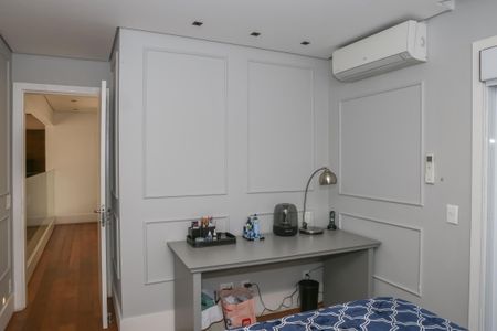 Apartamento à venda com 310m², 4 quartos e 4 vagasSuíte 2