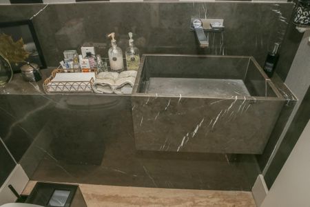 Apartamento à venda com 310m², 4 quartos e 4 vagasLavabo