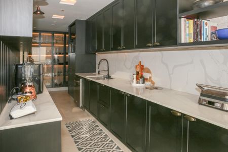 Apartamento à venda com 310m², 4 quartos e 4 vagasCozinha