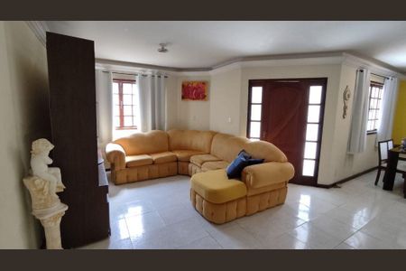 Casa para alugar com 4 quartos, 502m² em Itaipu, Niterói