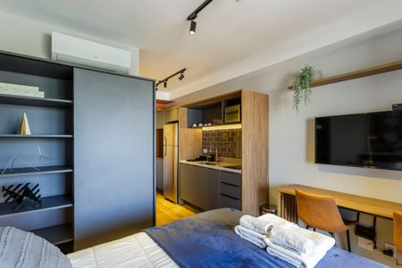 Studio para alugar com 30m², 1 quarto e sem vaga Studio para alugar com 30m², 1 quarto e sem vagaSala/Quarto