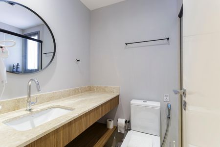 Studio para alugar com 30m², 1 quarto e sem vaga Studio para alugar com 30m², 1 quarto e sem vagaBanheiro