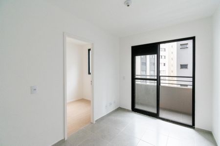 Apartamento à venda com 37m², 2 quartos e sem vaga Apartamento à venda com 37m², 2 quartos e sem vagaSala