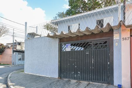 Casa à venda com 86m², 2 quartos e 2 vagasFachada