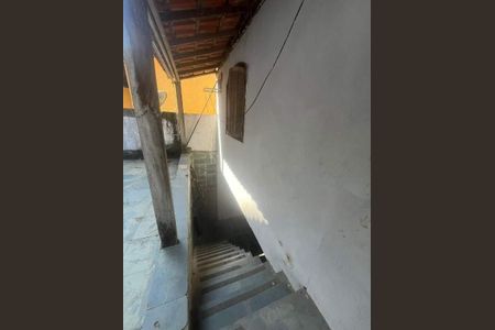 Casa à venda com 229m², 4 quartos e 2 vagas