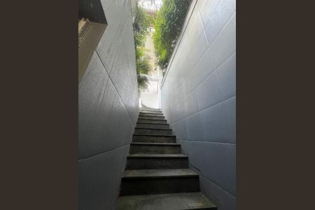 Casa à venda com 229m², 4 quartos e 2 vagas