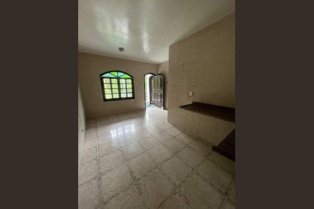 Casa à venda com 229m², 4 quartos e 2 vagas