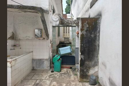 Casa à venda com 159m², 3 quartos e 1 vaga