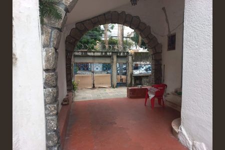 Casa à venda com 159m², 3 quartos e 1 vaga