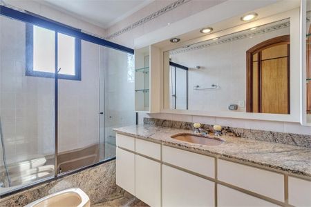 Apartamento à venda com 174m², 2 quartos e 3 vagas