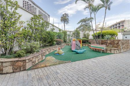 Apartamento à venda com 174m², 2 quartos e 3 vagas