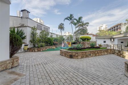 Apartamento à venda com 174m², 2 quartos e 3 vagas