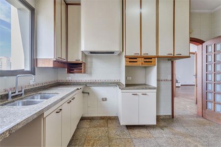 Apartamento à venda com 174m², 2 quartos e 3 vagas