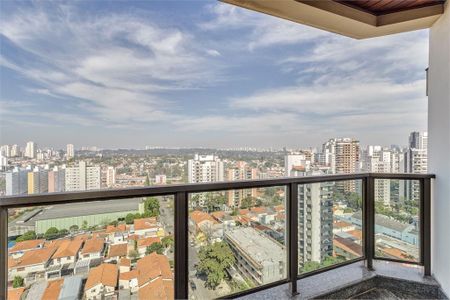 Apartamento à venda com 174m², 2 quartos e 3 vagas