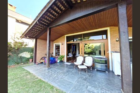 Casa à venda com 349m², 4 quartos e 2 vagas