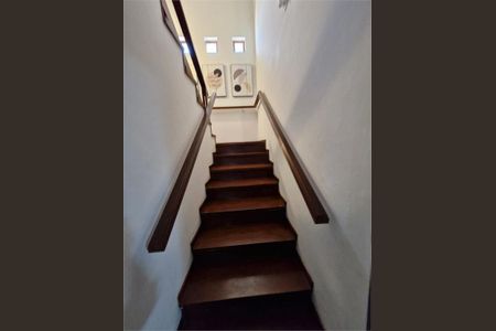 Casa à venda com 349m², 4 quartos e 2 vagas