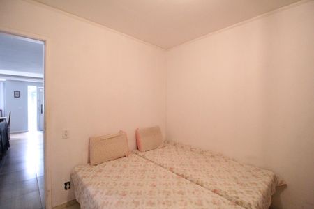 Casa de condomínio à venda com 140m², 4 quartos e sem vagaSuíte 1