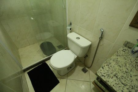 Casa de condomínio à venda com 140m², 4 quartos e sem vagaBanheiro da suíte 4