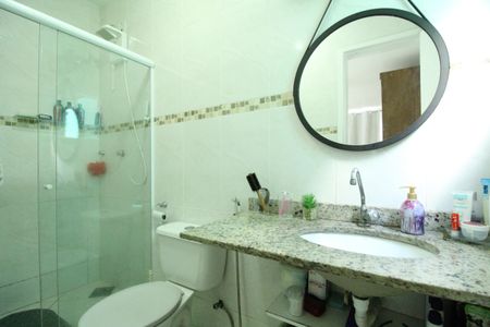 Casa de condomínio à venda com 140m², 4 quartos e sem vagaBanheiro da suíte 2