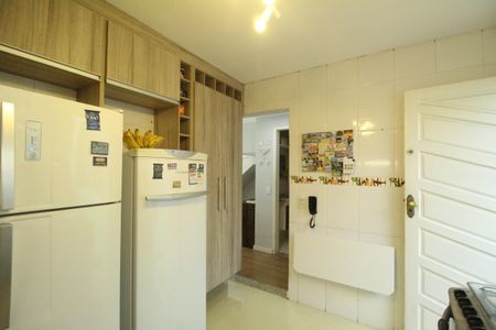 Casa de condomínio à venda com 140m², 4 quartos e sem vagaCozinha