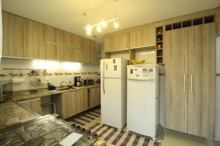 Casa de condomínio à venda com 140m², 4 quartos e sem vagaCozinha