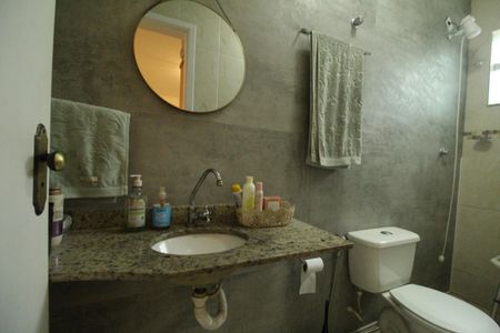 Casa de condomínio à venda com 140m², 4 quartos e sem vagaBanheiro da suíte 1