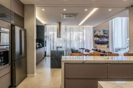 Casa à venda com 400m², 4 quartos e 3 vagas