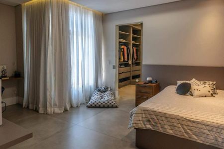 Casa à venda com 400m², 4 quartos e 3 vagas