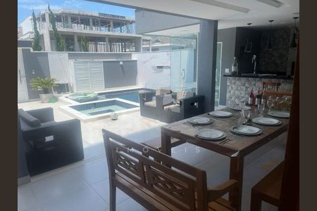 Casa à venda com 375m², 5 quartos e 1 vaga