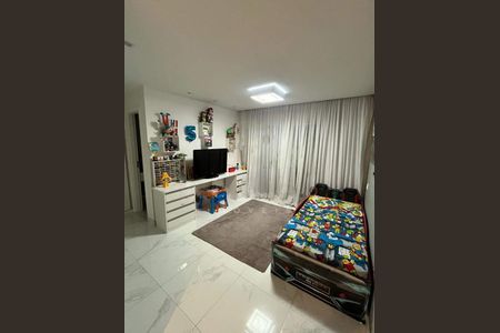 Casa à venda com 375m², 5 quartos e 1 vaga