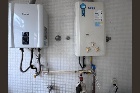 Casa à venda com 612m², 5 quartos e 4 vagasÁrea de Serviço