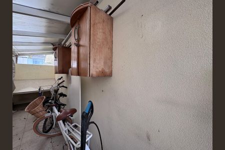 Casa à venda com 612m², 5 quartos e 4 vagasÁrea externa