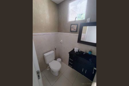 Casa à venda com 167m², 4 quartos e 1 vaga