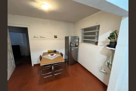 Casa à venda com 258m², 3 quartos e 2 vagasCozinha