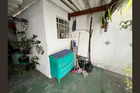 Casa à venda com 258m², 3 quartos e 2 vagasQuintal