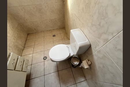 Casa à venda com 258m², 3 quartos e 2 vagasBanheiro