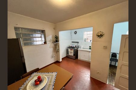 Casa à venda com 258m², 3 quartos e 2 vagasCozinha