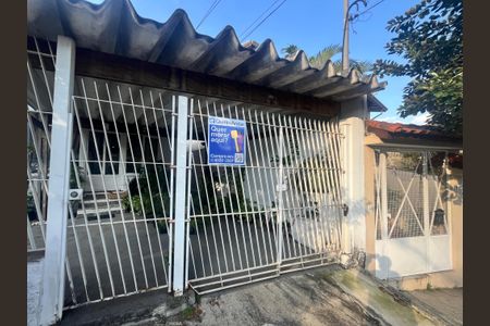 Casa à venda com 258m², 3 quartos e 2 vagasFachada