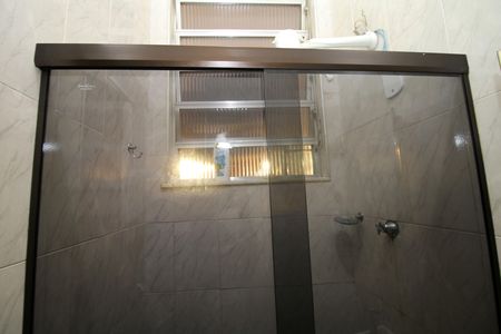 Apartamento à venda com 330m², 2 quartos e 3 vagasBanheiro de Serviço