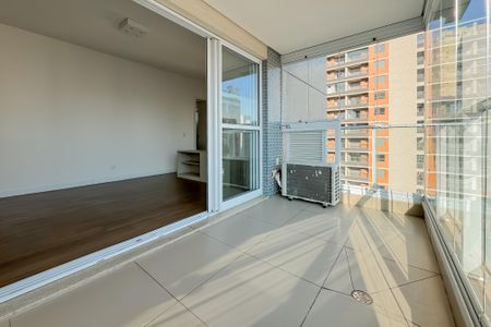 Studio para alugar com 45m², 1 quarto e 1 vaga Studio para alugar com 45m², 1 quarto e 1 vagaVaranda