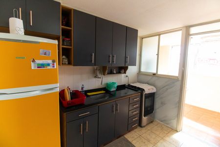 Apartamento à venda com 90m², 2 quartos e 1 vaga Apartamento à venda com 90m², 2 quartos e 1 vagaCozinha