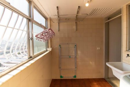 Apartamento à venda com 90m², 2 quartos e 1 vaga Apartamento à venda com 90m², 2 quartos e 1 vagaÁrea de Serviço