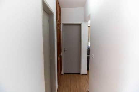Apartamento à venda com 90m², 2 quartos e 1 vaga Apartamento à venda com 90m², 2 quartos e 1 vagaCorredor