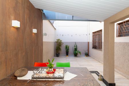 Casa à venda com 264m², 4 quartos e 6 vagasÁrea Gourmet