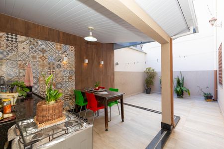 Casa à venda com 264m², 4 quartos e 6 vagasÁrea Gourmet